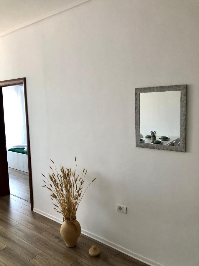 Ionian Apartments Vlore Exterior photo